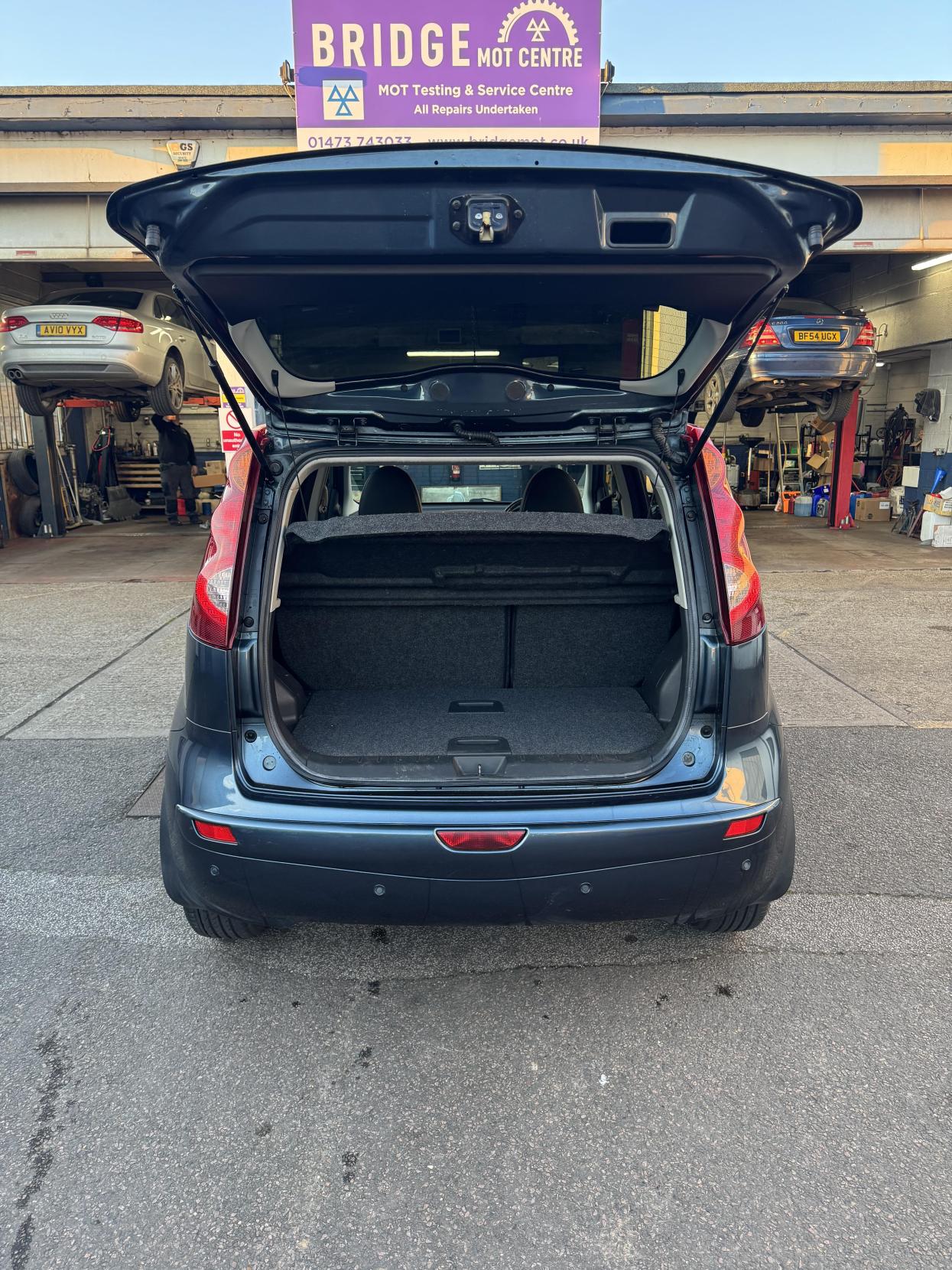 Nissan Note 1.4 16V n-tec+ Hatchback 5dr Petrol Manual Euro 5 (88 ps)