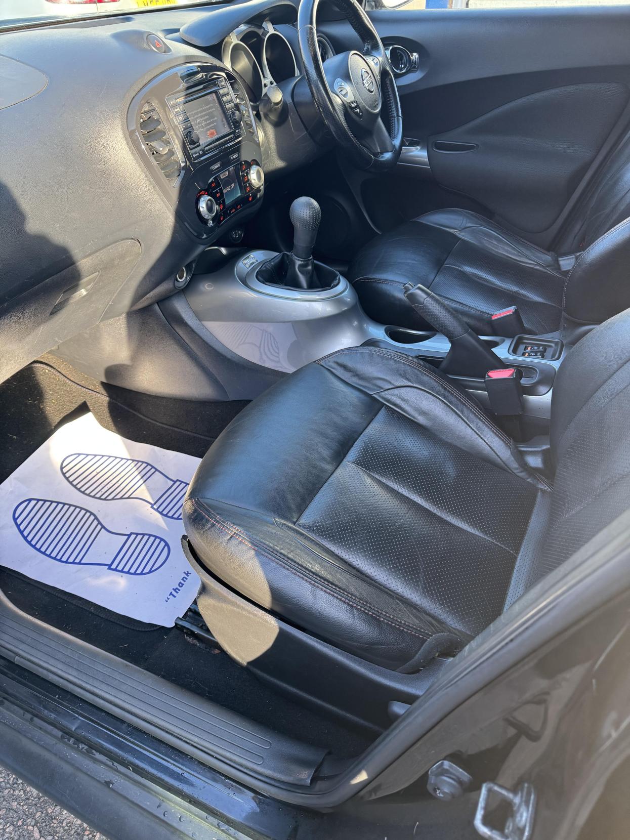 Nissan Juke 1.6 Kuro SUV 5dr Petrol Manual Euro 5 (117 ps)