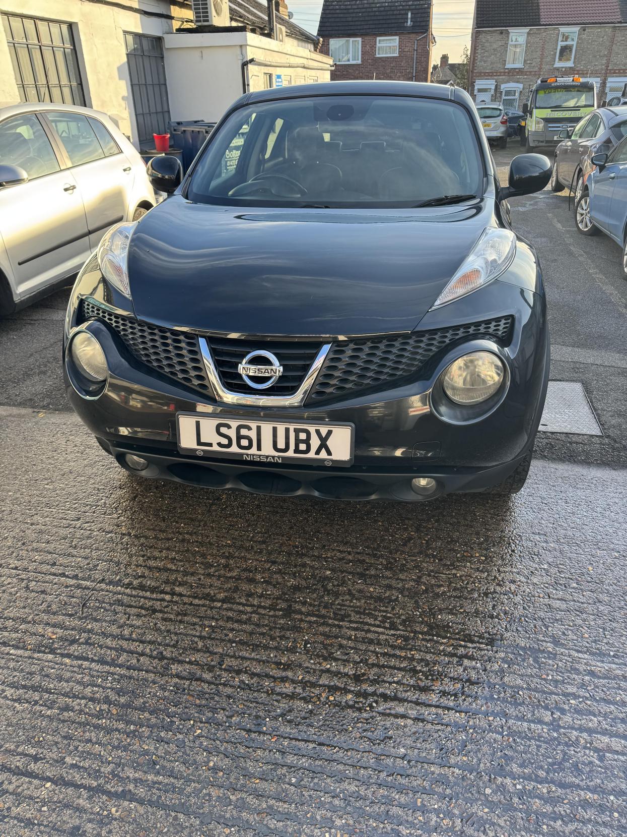 Nissan Juke 1.6 Kuro SUV 5dr Petrol Manual Euro 5 (117 ps)