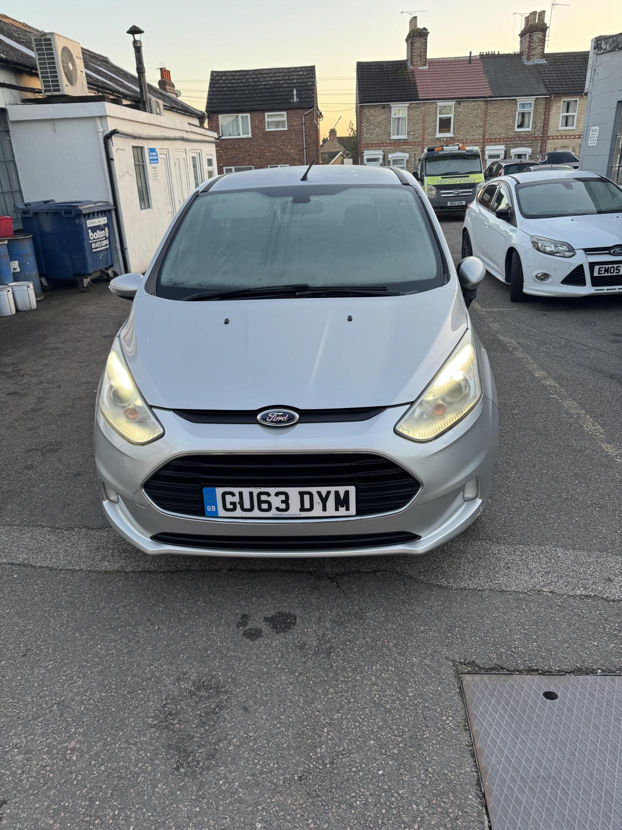Ford B-Max 1.0T EcoBoost Zetec MPV 5dr Petrol Manual Euro 5 (100 ps)