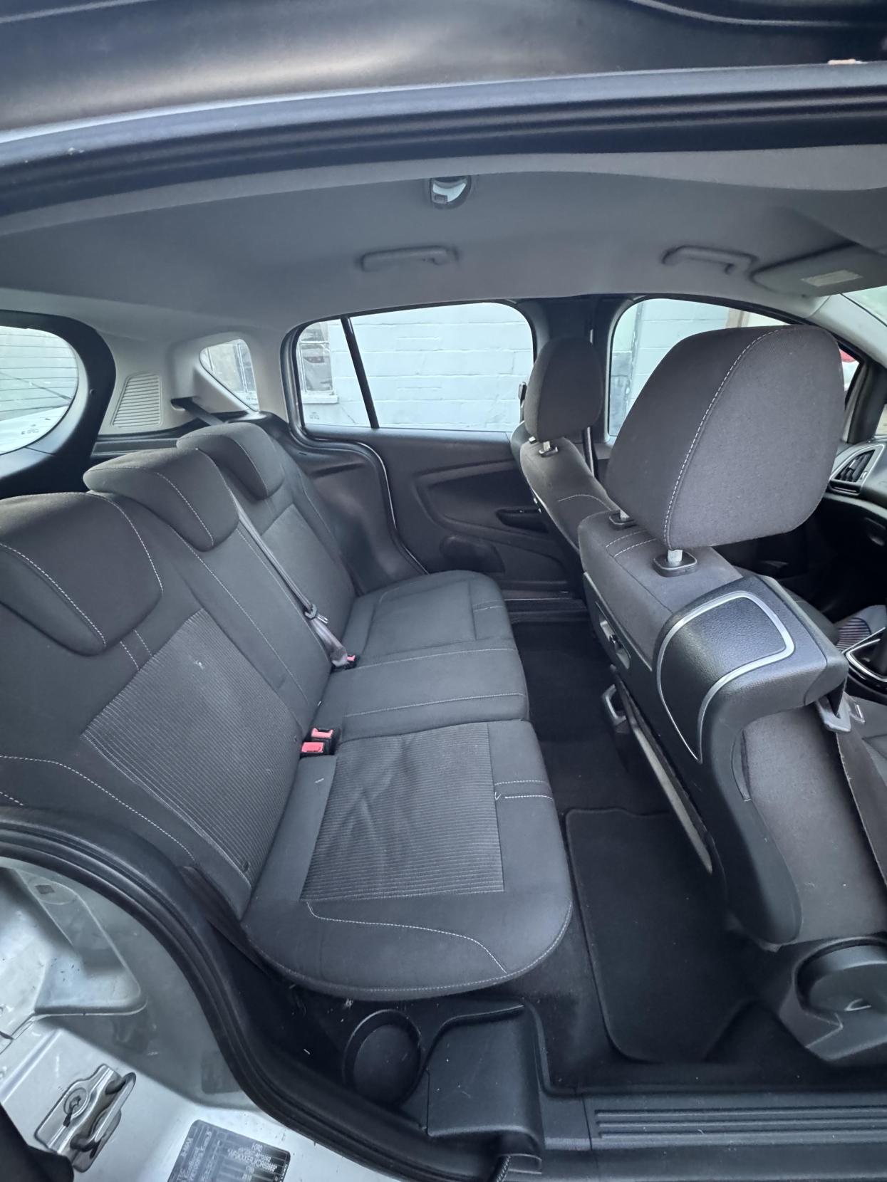 Ford B-Max 1.0T EcoBoost Zetec MPV 5dr Petrol Manual Euro 5 (100 ps)