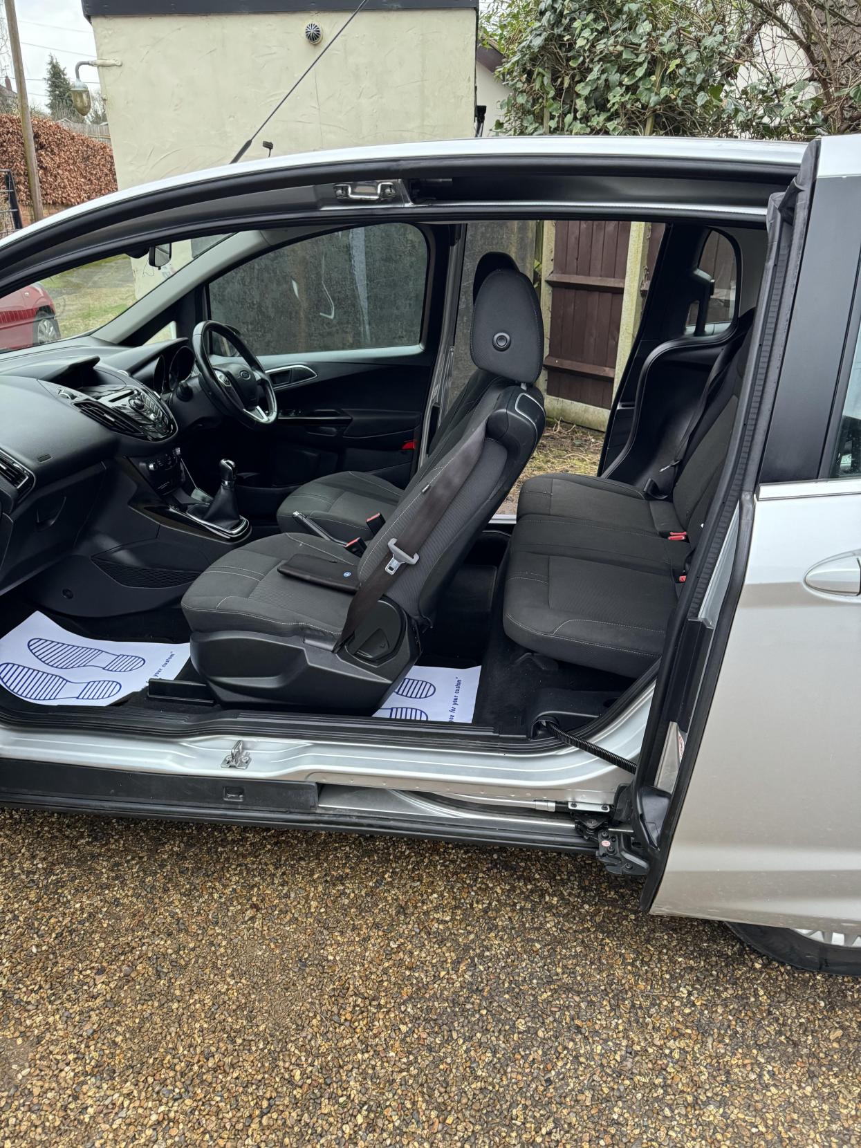 Ford B-Max 1.0T EcoBoost Zetec MPV 5dr Petrol Manual Euro 5 (100 ps)