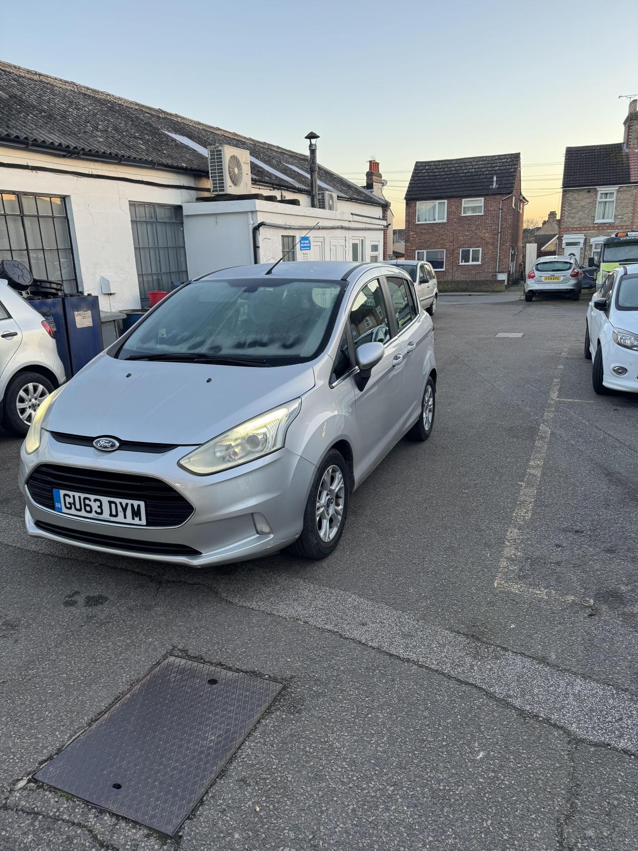 Ford B-Max 1.0T EcoBoost Zetec MPV 5dr Petrol Manual Euro 5 (100 ps)