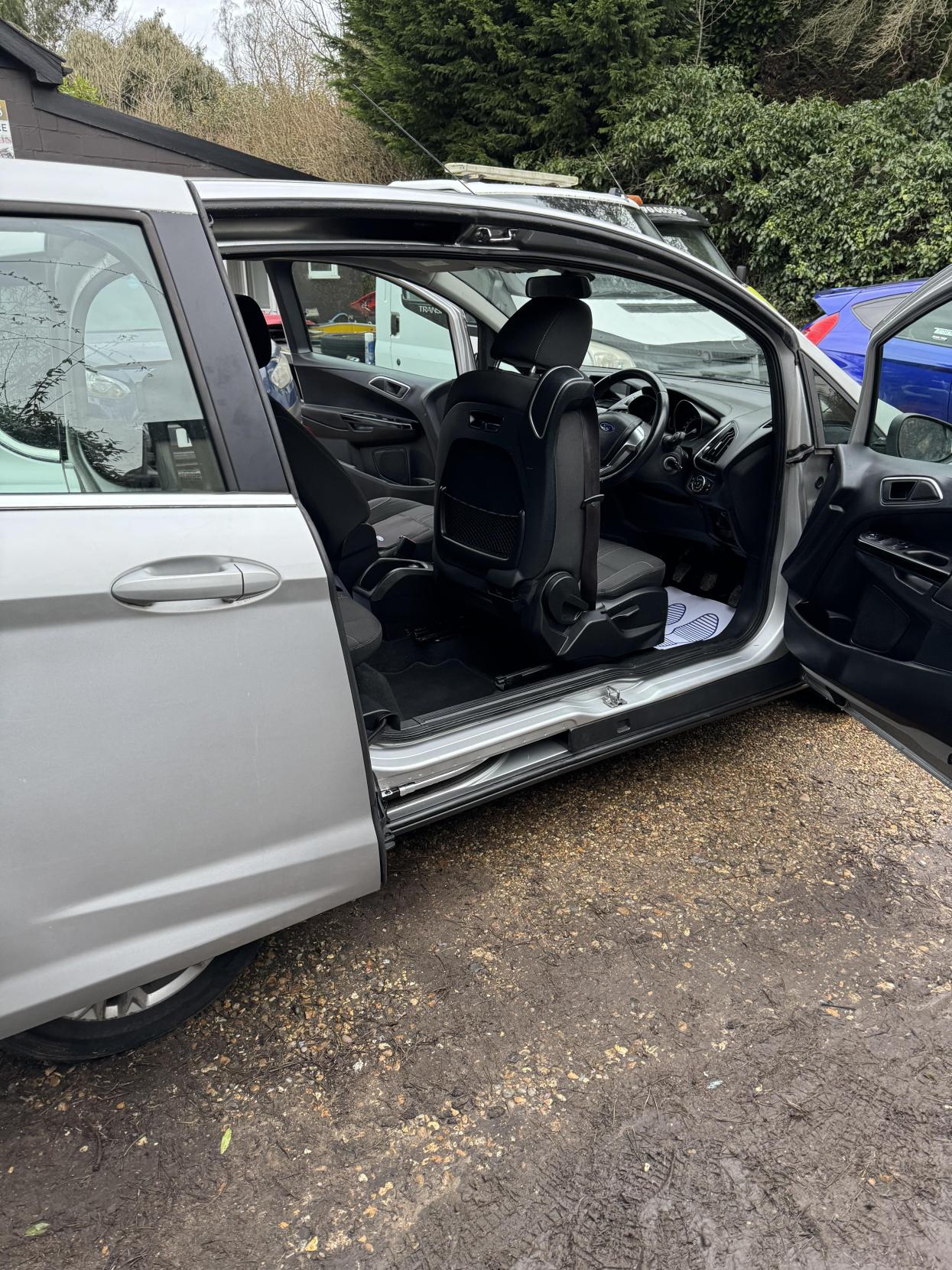 Ford B-Max 1.0T EcoBoost Zetec MPV 5dr Petrol Manual Euro 5 (100 ps)