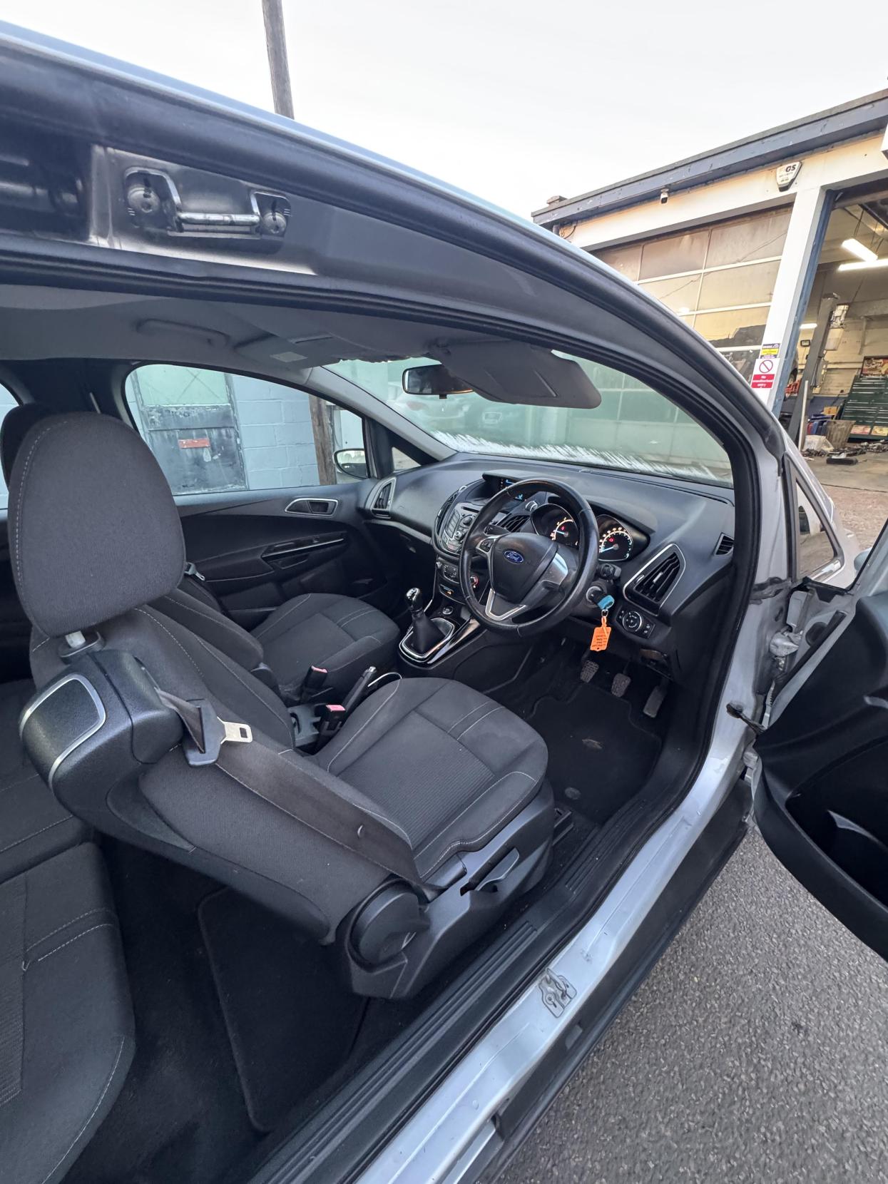 Ford B-Max 1.0T EcoBoost Zetec MPV 5dr Petrol Manual Euro 5 (100 ps)