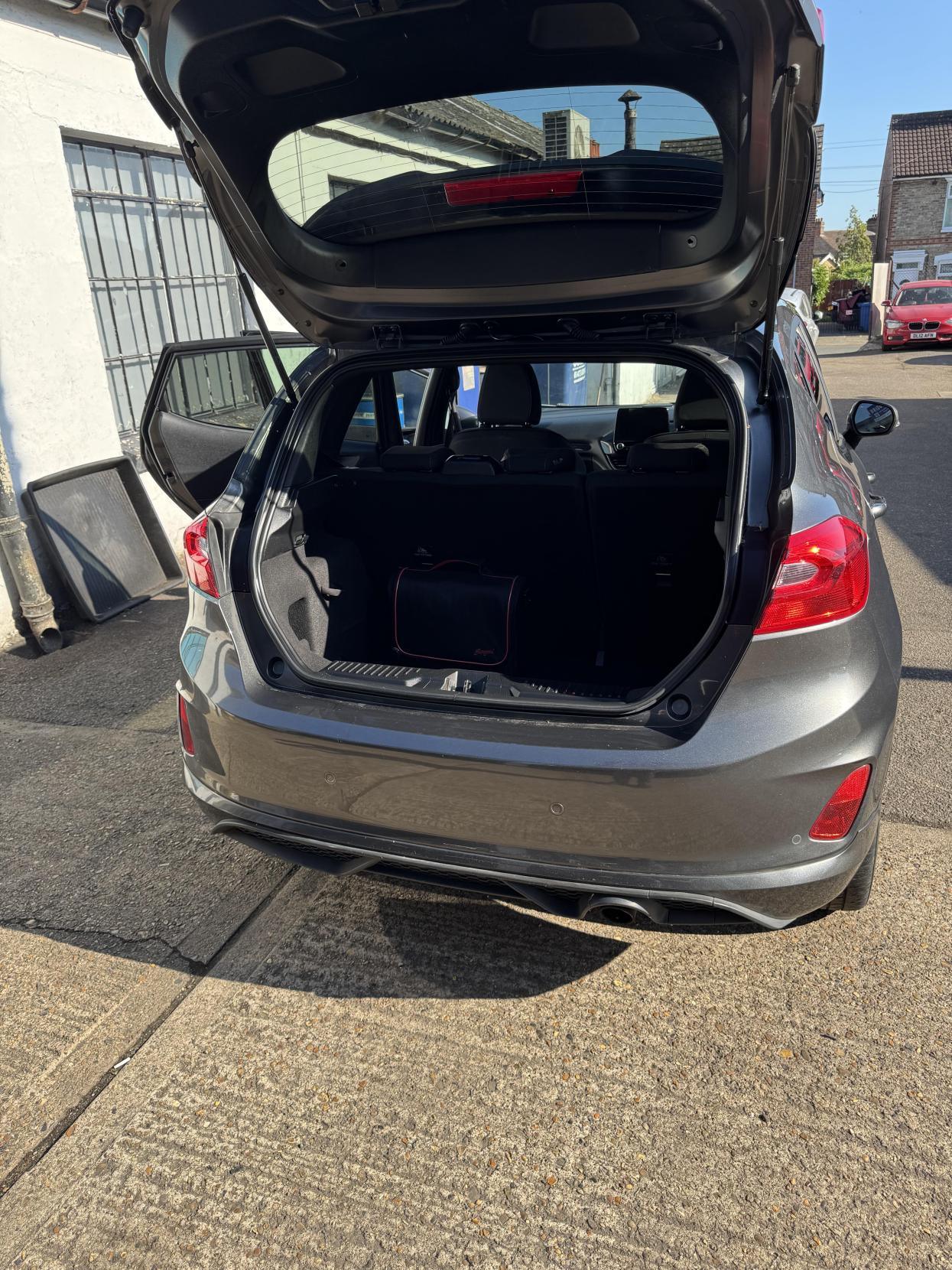 Ford Fiesta 1.0T EcoBoost ST-Line Hatchback 5dr Petrol Manual Euro 6 (s/s) (100 ps)